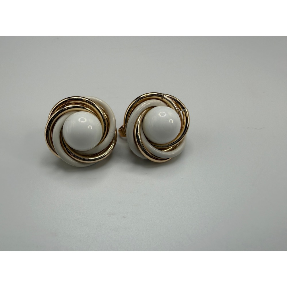 Vintage Trifari Gold Tone White Enamel Swirl Knot Clip On Earrings Round Button